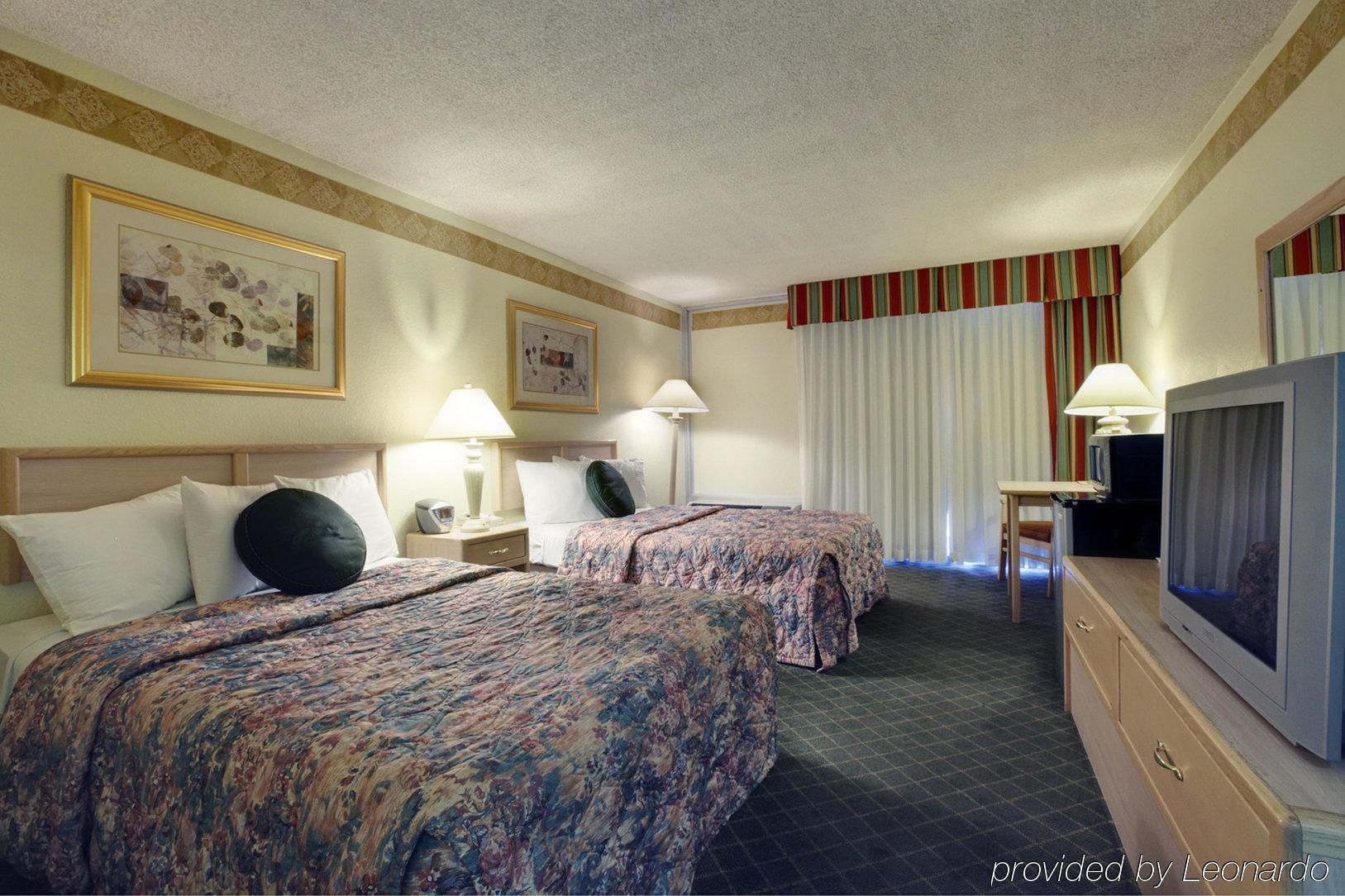 Brentwood Inn & Garden Farmington Chambre photo